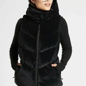 Athleta down vest black velvet